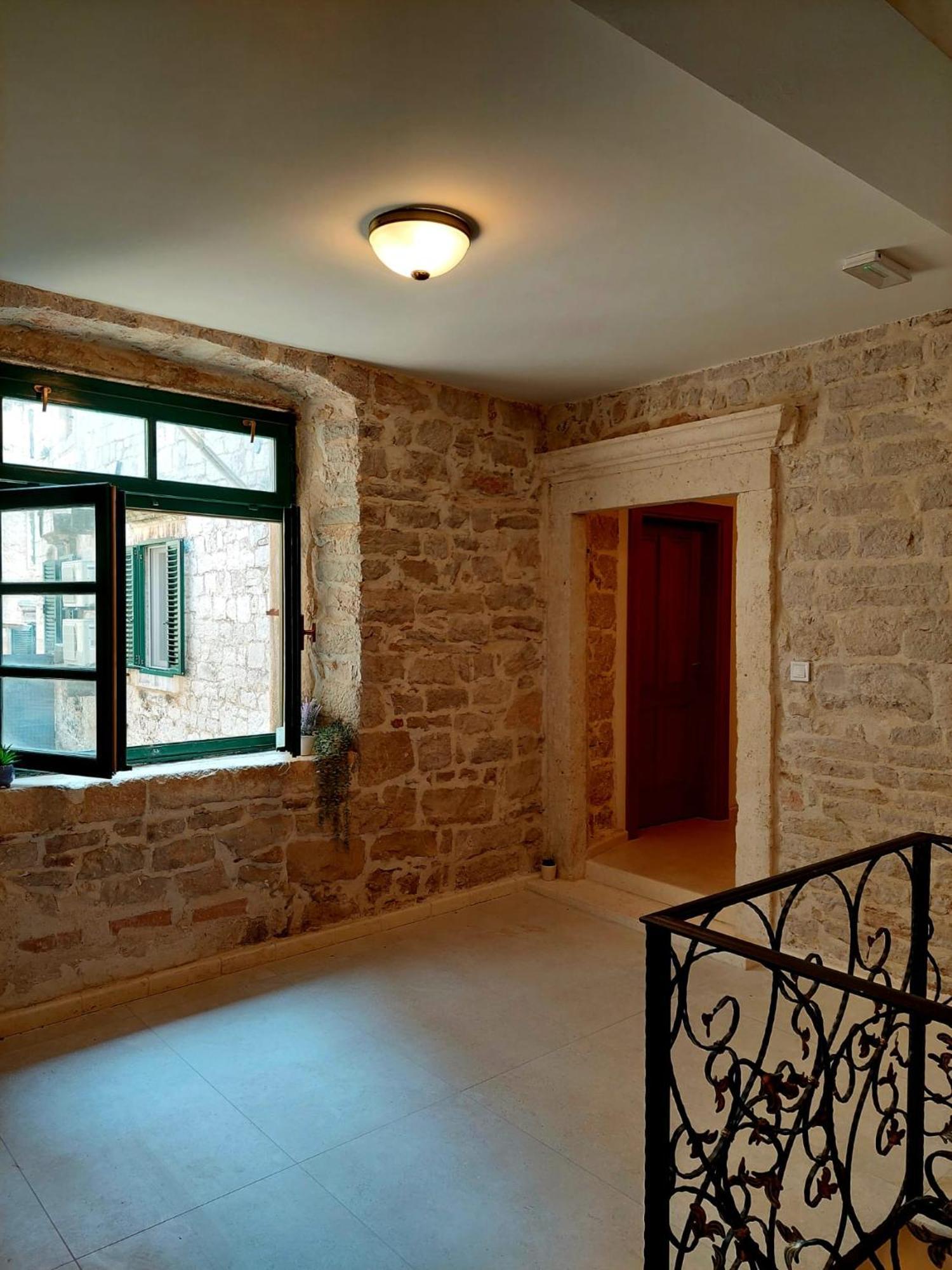 Central Palace Apartment Sibenik Exterior photo